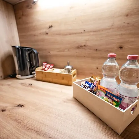 Appartamento Urban Base With Free Parking & Terrace Celje