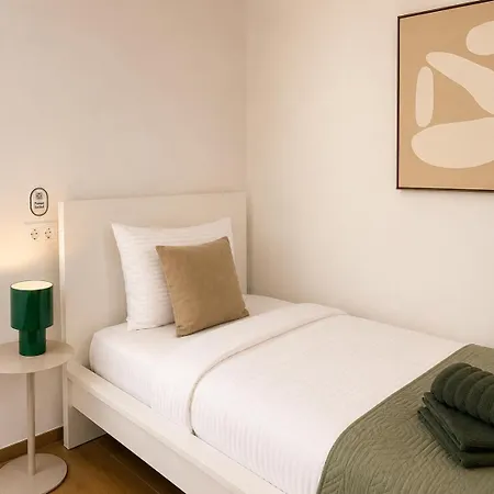Urban Base Rooms & Apartments Apartment *