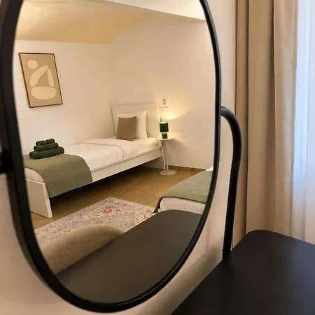 Urban Base Rooms & Apartments Apartment