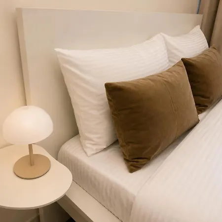 Urban Base Rooms & Apartments *