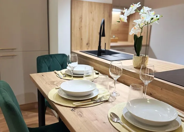 Urban Base With Free Parking & Terrace