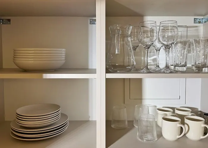 Urban Base With Free Parking & Terrace *